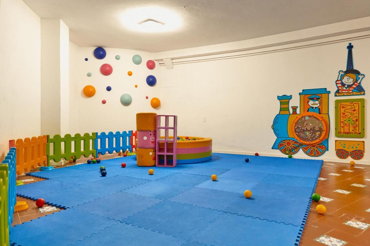 מלון סטינטינו Club Esse Roccaruja מראה חיצוני תמונה