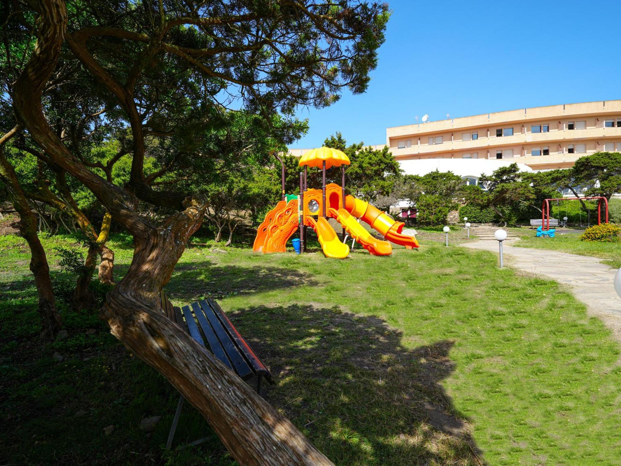 מלון סטינטינו Club Esse Roccaruja מראה חיצוני תמונה
